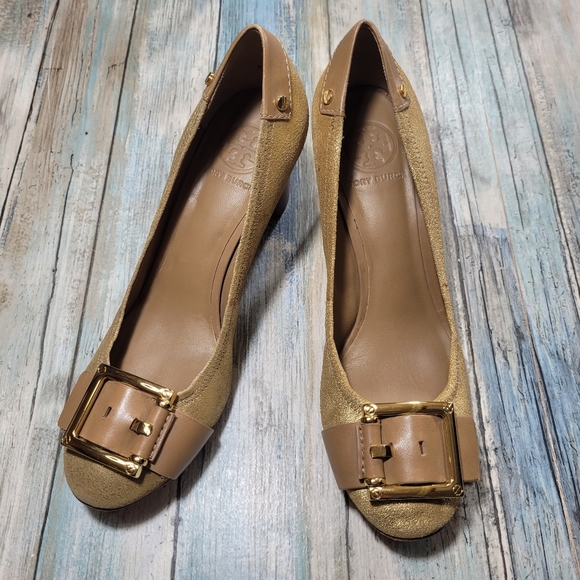 Tory Burch Paulina Heels Shoes. - Picture 2 of 10